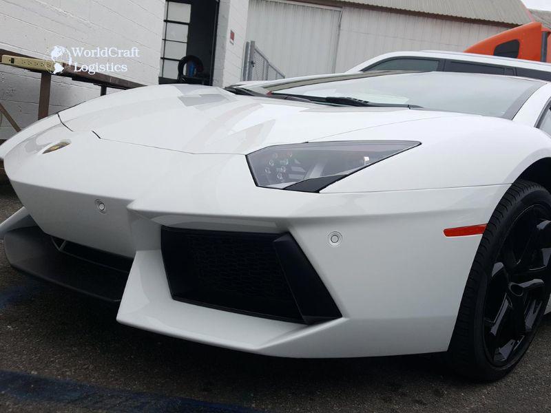 Exporting Aventador LP 700-4 Roadster supercar to customer in Canada
