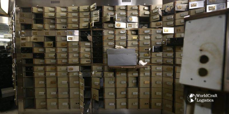 The Hatton Garden Safe Deposit Burglary (2015)