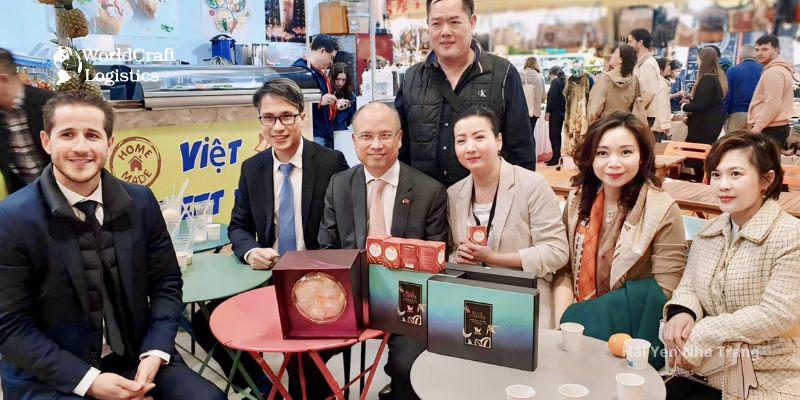Meeting Hai Yen Nha Trang sells products to France