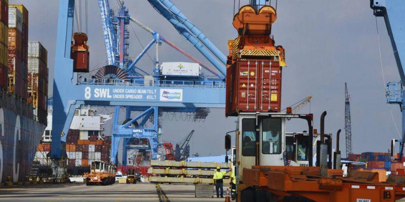 The container volume at the Port of New Orleans decreased in April